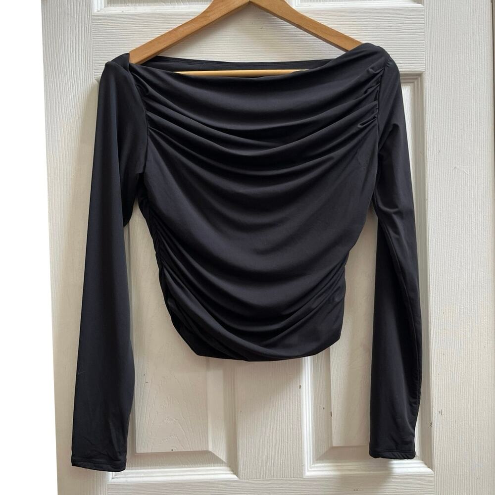 Suuksess Black Off Shoulder Draped Long Sleeve Double Lined Crop Top Medium